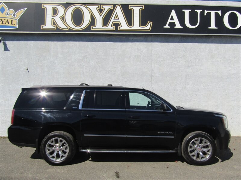 2018 GMC Yukon SLT,4X4,LUX PKG.DR.ASST PKG,RVCSILVER CERTIFIED - Photo 2 - Haddon Twp, NJ 08107