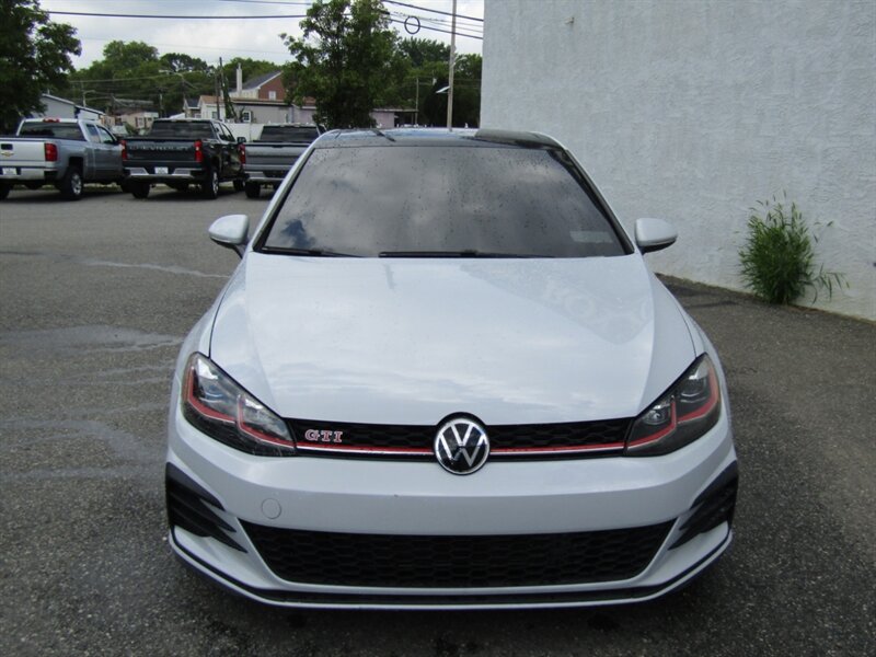 2018 Volkswagen Golf GTI SE - Photo 2 - Haddon Twp, NJ 08107