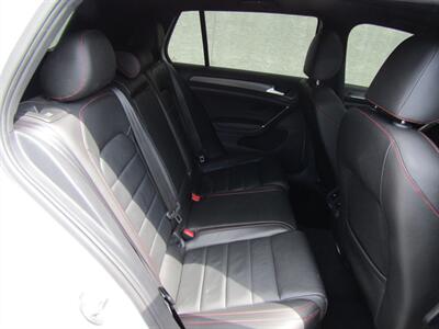 2018 Volkswagen Golf GTI SE - Photo 16 - Haddon Twp, NJ 08107
