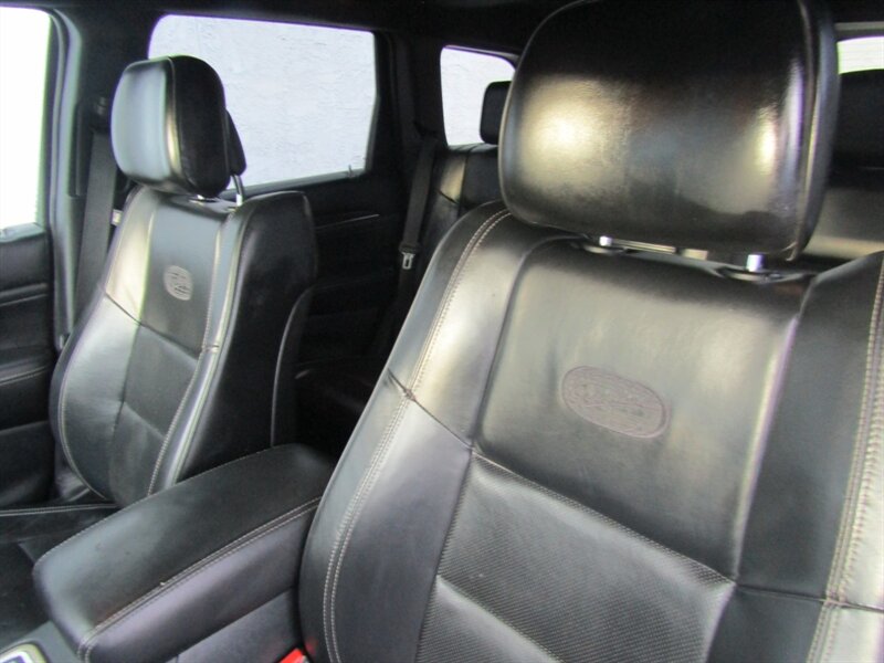 2016 Jeep Grand Cherokee OVERLAND,V8,AWD,CONV PKG,PANO,SILVER CERTIFIED - Photo 13 - Haddon Twp, NJ 08107
