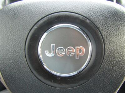 2016 Jeep Grand Cherokee OVERLAND,V8,AWD,CONV PKG,PANO,SILVER CERTIFIED - Photo 26 - Haddon Twp, NJ 08107