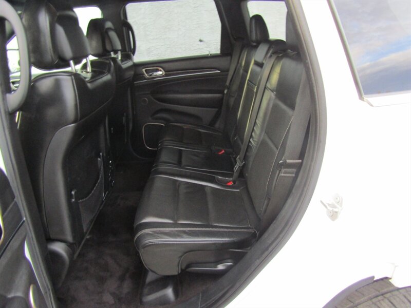 2016 Jeep Grand Cherokee OVERLAND,V8,AWD,CONV PKG,PANO,SILVER CERTIFIED - Photo 14 - Haddon Twp, NJ 08107