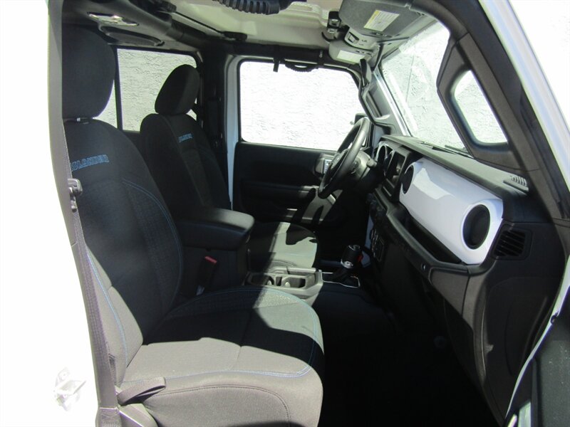 2021 Jeep Wrangler ISLANDER,4X4,TECH PKG,RVC,SILVER CERTIFIED - Photo 17 - Haddon Twp, NJ 08107