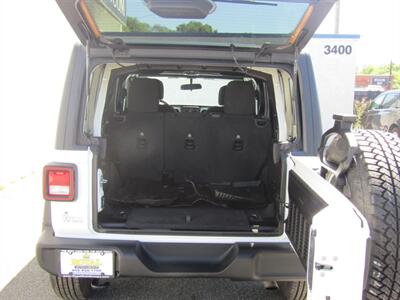 2021 Jeep Wrangler ISLANDER,4X4,TECH PKG,RVC,SILVER CERTIFIED - Photo 10 - Haddon Twp, NJ 08107
