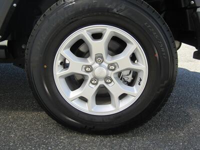 2021 Jeep Wrangler ISLANDER,4X4,TECH PKG,RVC,SILVER CERTIFIED - Photo 32 - Haddon Twp, NJ 08107