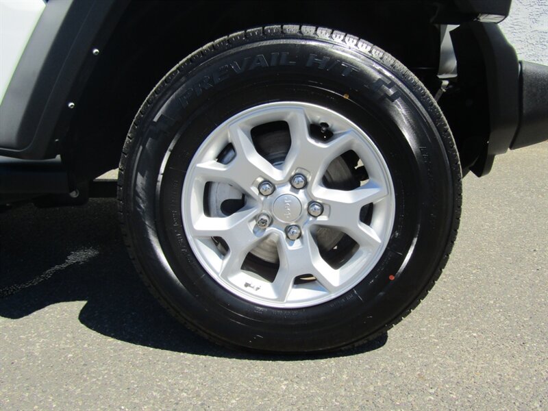 2021 Jeep Wrangler ISLANDER,4X4,TECH PKG,RVC,SILVER CERTIFIED - Photo 30 - Haddon Twp, NJ 08107