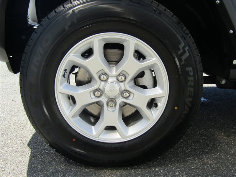 2021 Jeep Wrangler ISLANDER,4X4,TECH PKG,RVC,SILVER CERTIFIED - Photo 31 - Haddon Twp, NJ 08107
