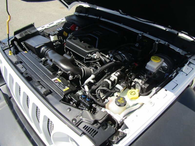 2021 Jeep Wrangler ISLANDER,4X4,TECH PKG,RVC,SILVER CERTIFIED - Photo 35 - Haddon Twp, NJ 08107