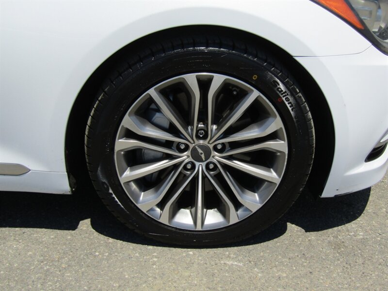 2015 Hyundai Genesis AWD,TECH PKG,ULTIMATE PKG,SILVER CERTIFIED - Photo 32 - Haddon Twp, NJ 08107