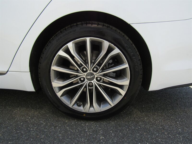 2015 Hyundai Genesis AWD,TECH PKG,ULTIMATE PKG,SILVER CERTIFIED - Photo 34 - Haddon Twp, NJ 08107