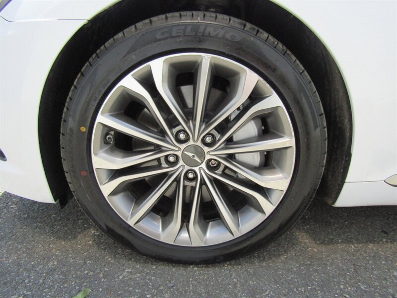 2015 Hyundai Genesis AWD,TECH PKG,ULTIMATE PKG,SILVER CERTIFIED - Photo 33 - Haddon Twp, NJ 08107
