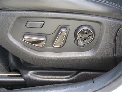 2015 Hyundai Genesis AWD,TECH PKG,ULTIMATE PKG,SILVER CERTIFIED - Photo 11 - Haddon Twp, NJ 08107