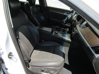 2015 Hyundai Genesis AWD,TECH PKG,ULTIMATE PKG,SILVER CERTIFIED - Photo 17 - Haddon Twp, NJ 08107