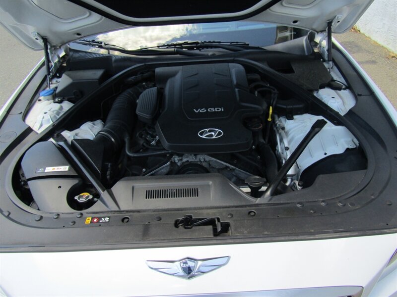 2015 Hyundai Genesis AWD,TECH PKG,ULTIMATE PKG,SILVER CERTIFIED - Photo 36 - Haddon Twp, NJ 08107