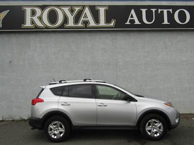 2015 Toyota RAV4 LE,AWD,CONV PKG,RVC,PWR PKG,SILVER CERTIFIED   - Photo 2 - Haddon Twp, NJ 08107