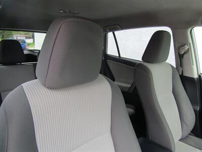 2015 Toyota RAV4 LE,AWD,CONV PKG,RVC,PWR PKG,SILVER CERTIFIED   - Photo 15 - Haddon Twp, NJ 08107