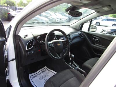 2020 Chevrolet Trax AWD,LT.ALLOY,CONV PKG,SILVER CERTIFIED   - Photo 36 - Haddon Twp, NJ 08107