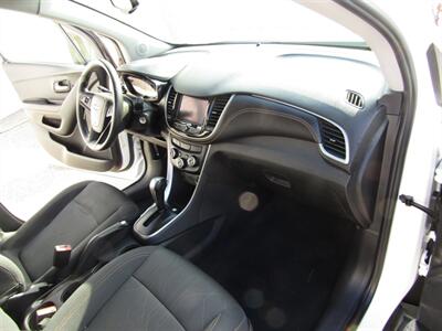 2020 Chevrolet Trax AWD,LT.ALLOY,CONV PKG,SILVER CERTIFIED   - Photo 44 - Haddon Twp, NJ 08107