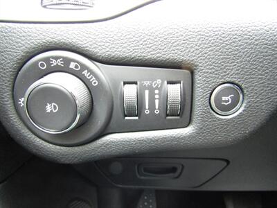 2018 Jeep Cherokee LIMITED,CONV PKG,TECH PKG,RVC,SILVER CERTIFIED   - Photo 29 - Haddon Twp, NJ 08107