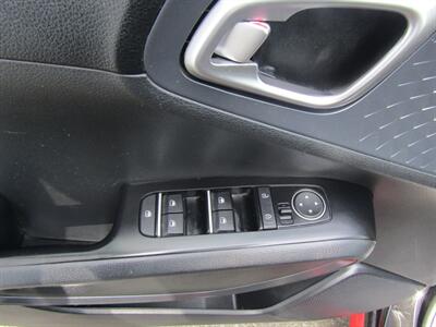 2020 Kia Soul GT-Line   - Photo 10 - Haddon Twp, NJ 08107