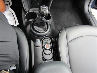2017 MINI Cooper LEATHER,PANOROOF,CONV PKG,SILVER CERTIFIED   - Photo 55 - Haddon Twp, NJ 08107