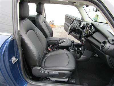 2017 MINI Cooper LEATHER,PANOROOF,CONV PKG,SILVER CERTIFIED   - Photo 39 - Haddon Twp, NJ 08107