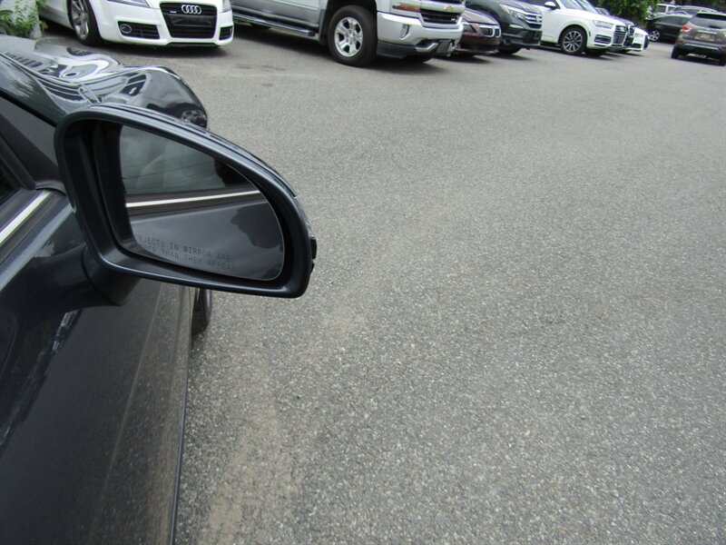 2012 Mercedes-Benz PREM PKG,CONV PKG,RVC,SILVER CERTIFIED - Photo 23 - Haddon Twp, NJ 08107
