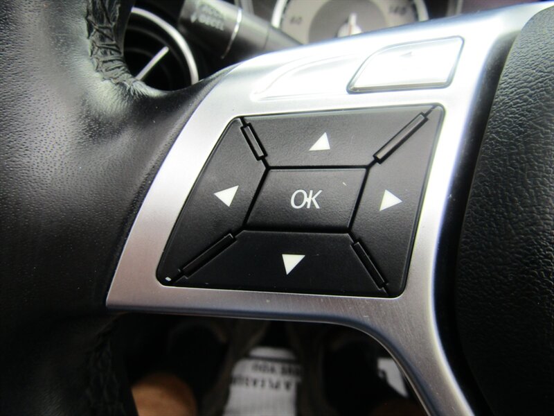 2012 Mercedes-Benz PREM PKG,CONV PKG,RVC,SILVER CERTIFIED - Photo 44 - Haddon Twp, NJ 08107