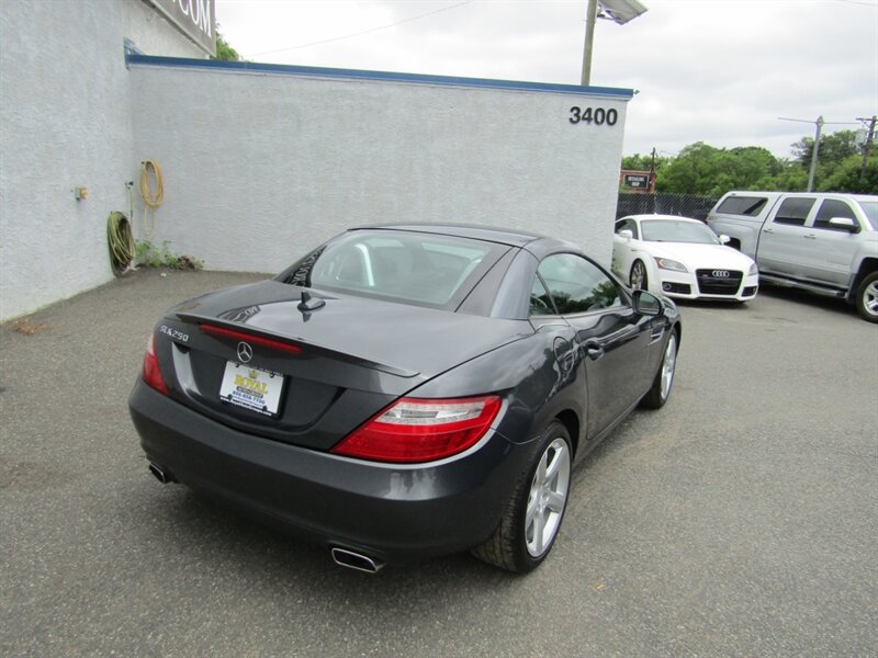 2012 Mercedes-Benz PREM PKG,CONV PKG,RVC,SILVER CERTIFIED - Photo 7 - Haddon Twp, NJ 08107