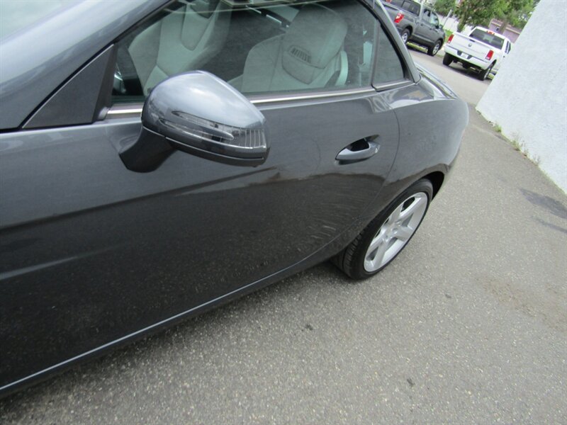 2012 Mercedes-Benz PREM PKG,CONV PKG,RVC,SILVER CERTIFIED - Photo 15 - Haddon Twp, NJ 08107