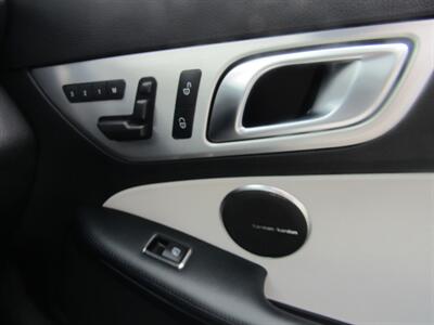 2012 Mercedes-Benz PREM PKG,CONV PKG,RVC,SILVER CERTIFIED   - Photo 42 - Haddon Twp, NJ 08107