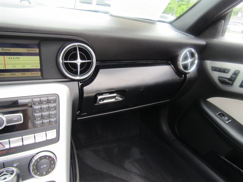 2012 Mercedes-Benz PREM PKG,CONV PKG,RVC,SILVER CERTIFIED - Photo 50 - Haddon Twp, NJ 08107
