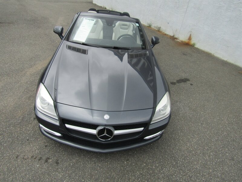 2012 Mercedes-Benz PREM PKG,CONV PKG,RVC,SILVER CERTIFIED - Photo 29 - Haddon Twp, NJ 08107