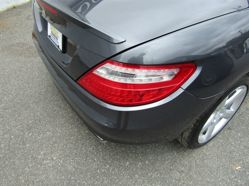 2012 Mercedes-Benz PREM PKG,CONV PKG,RVC,SILVER CERTIFIED - Photo 20 - Haddon Twp, NJ 08107