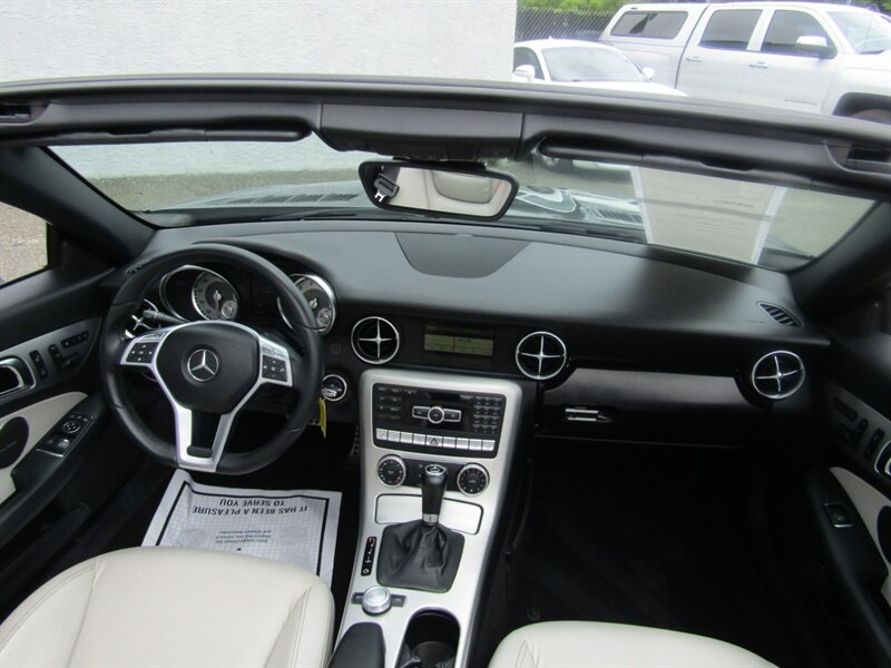 2012 Mercedes-Benz PREM PKG,CONV PKG,RVC,SILVER CERTIFIED - Photo 39 - Haddon Twp, NJ 08107