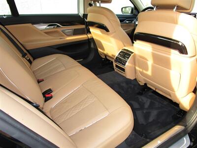 2016 BMW EXECUTIVE PKG,DR ASST PLUS PKG,SILVER CERTIFIED   - Photo 28 - Haddon Twp, NJ 08107