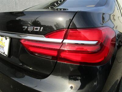 2016 BMW EXECUTIVE PKG,DR ASST PLUS PKG,SILVER CERTIFIED   - Photo 19 - Haddon Twp, NJ 08107