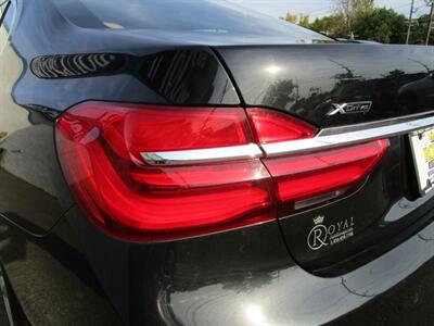2016 BMW EXECUTIVE PKG,DR ASST PLUS PKG,SILVER CERTIFIED   - Photo 18 - Haddon Twp, NJ 08107
