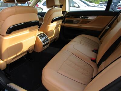 2016 BMW EXECUTIVE PKG,DR ASST PLUS PKG,SILVER CERTIFIED   - Photo 24 - Haddon Twp, NJ 08107