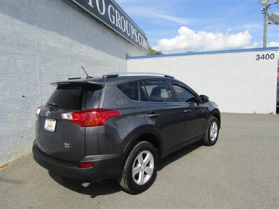 2014 Toyota RAV4 XLE - Photo 8 - Haddon Twp, NJ 08107