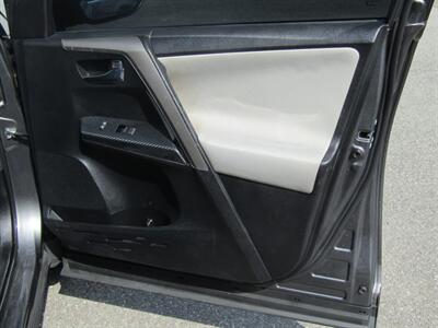 2014 Toyota RAV4 XLE - Photo 19 - Haddon Twp, NJ 08107