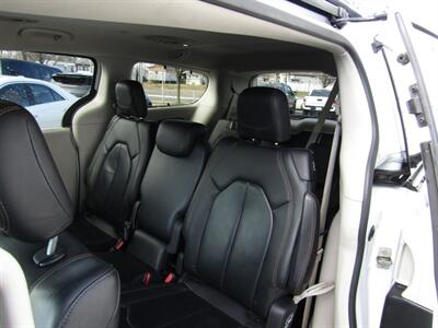 2018 Chrysler Pacifica Touring L - Photo 17 - Haddon Twp, NJ 08107