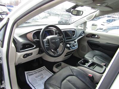 2018 Chrysler Pacifica Touring L - Photo 15 - Haddon Twp, NJ 08107