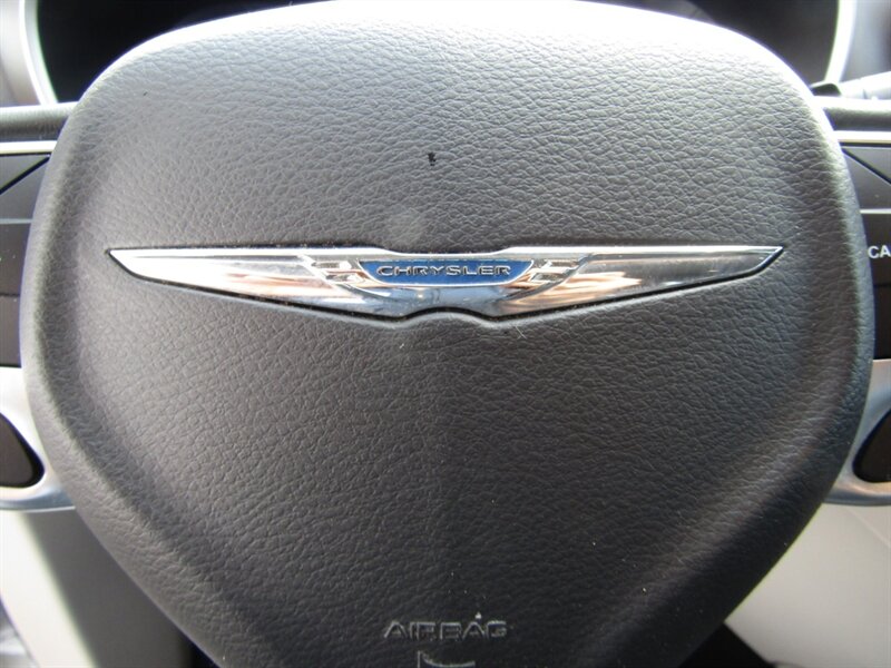 2018 Chrysler Pacifica Touring L - Photo 30 - Haddon Twp, NJ 08107