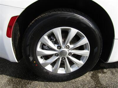 2018 Chrysler Pacifica Touring L - Photo 42 - Haddon Twp, NJ 08107