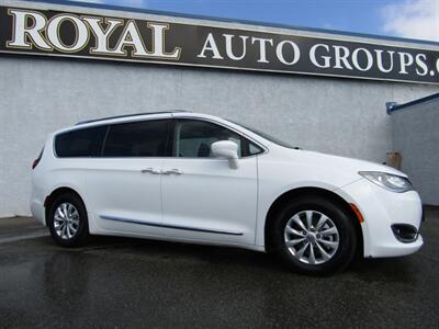 2018 Chrysler Pacifica Touring L - Photo 8 - Haddon Twp, NJ 08107