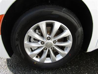 2018 Chrysler Pacifica Touring L - Photo 40 - Haddon Twp, NJ 08107