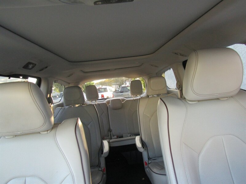 2017 Chrysler Pacifica LIMITED,DVD,NAV,TECH PKG,SILVER CERTIFIED - Photo 20 - Haddon Twp, NJ 08107