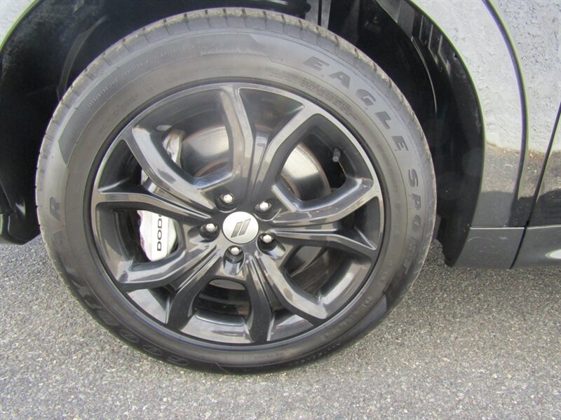 2024 Dodge Hornet R/T PLUS AWD,TECH PKG.PANO.RVC.AILVER CERTIFIED - Photo 38 - Haddon Twp, NJ 08107
