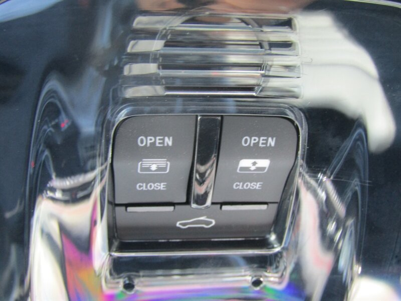 2024 Dodge Hornet R/T PLUS AWD,TECH PKG.PANO.RVC.AILVER CERTIFIED - Photo 35 - Haddon Twp, NJ 08107
